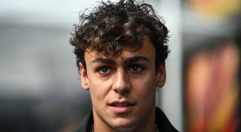 Arvid Lindblad issues apology after Racing Bulls team-mate clash in Baku