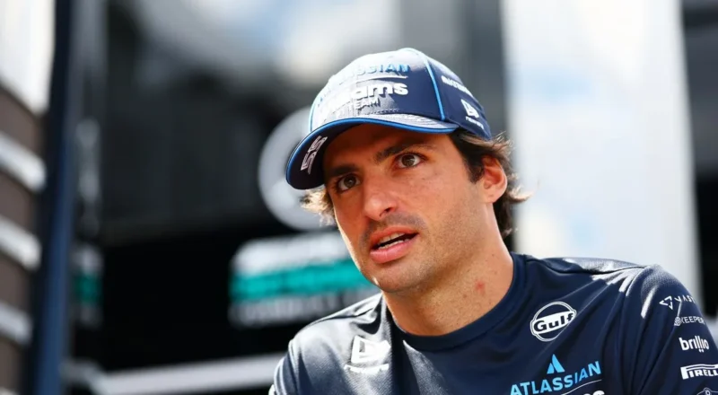 Carlos Sainz to remain at Williams for F1 2027