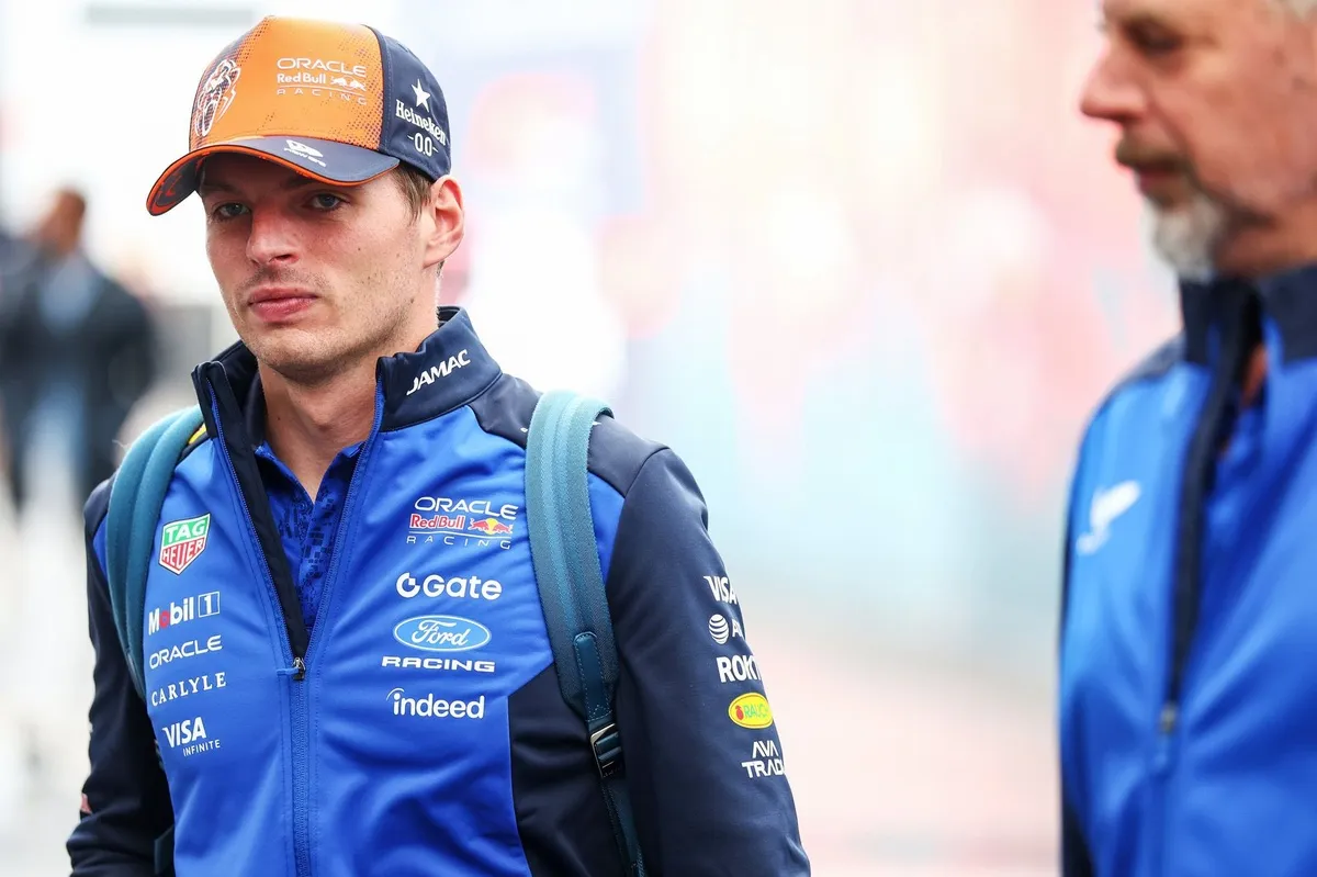 Max Verstappen was "lucky" to avoid Dutch GP pile-up, says Nico Rosberg