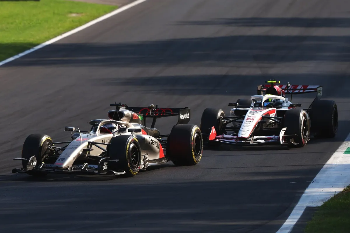 Nico Hulkenberg, Audi F1 Team, Oliver Bearman, Haas F1 Team Nico Hulkenberg, Audi F1 Team, Oliver Bearman, Haas F1 Team