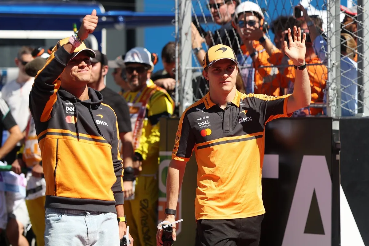 Oscar Piastri, McLaren, Lando Norris, McLaren