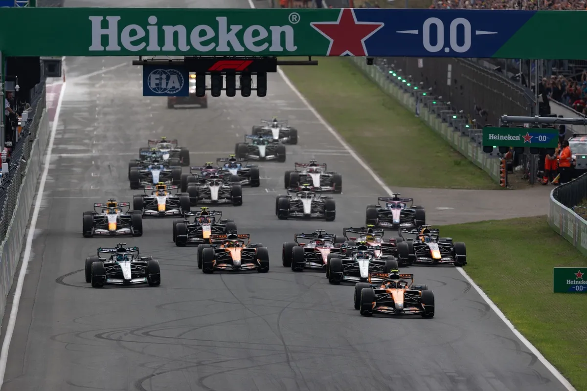 Race start Race start
